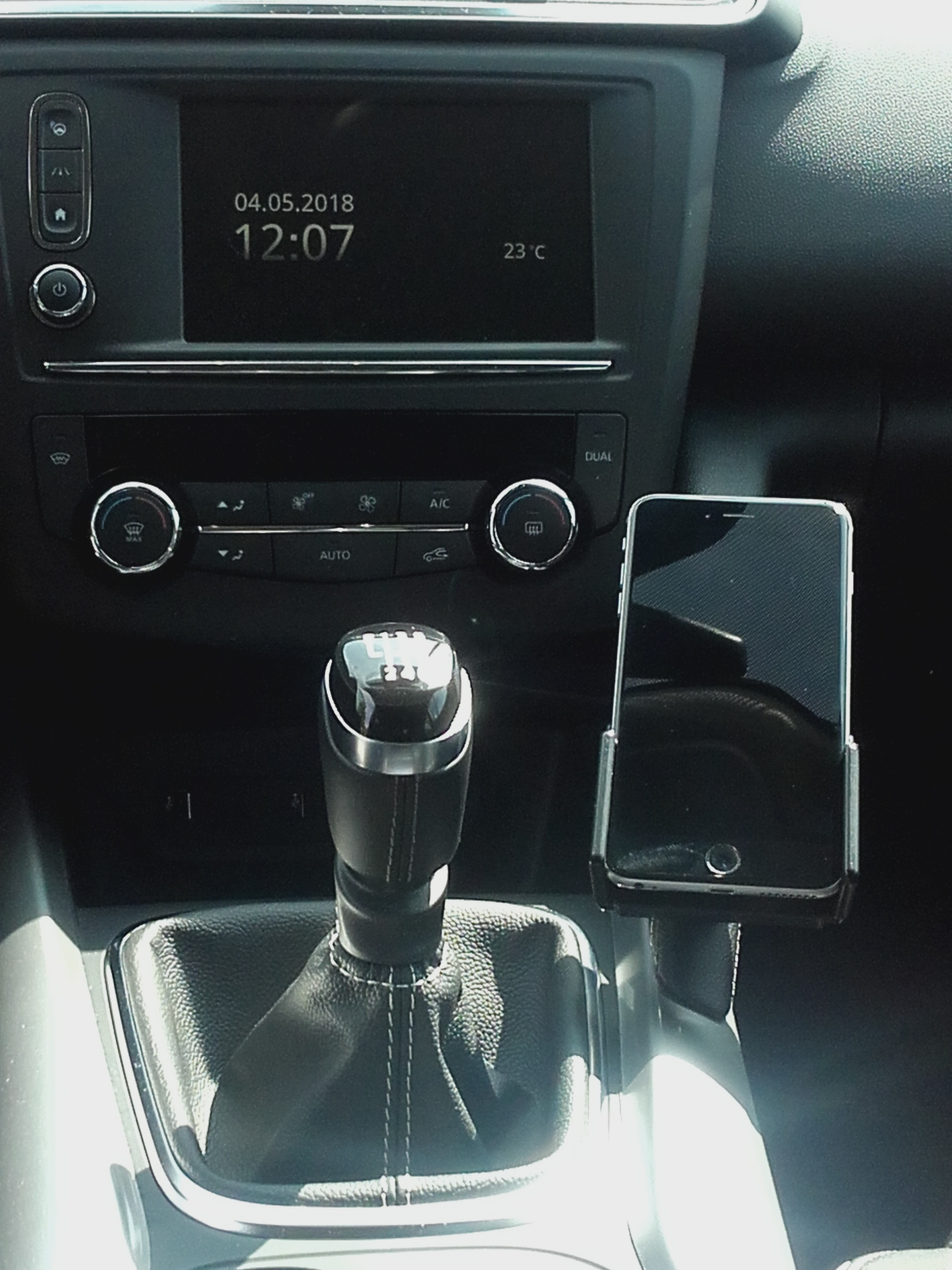 Handyhalterung Auto für Renault Kadjar günstig bestellen